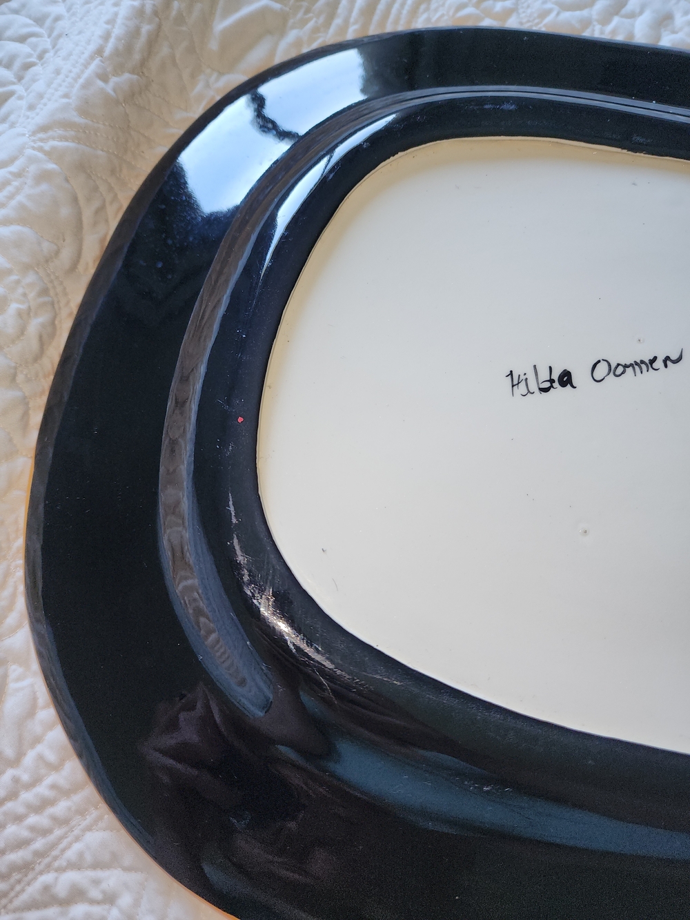 Handpainted Platter Pears Black Ceramic Signed Hilda Oomen Canadian Artist 🎨 ❤ - Picture 7 of 9